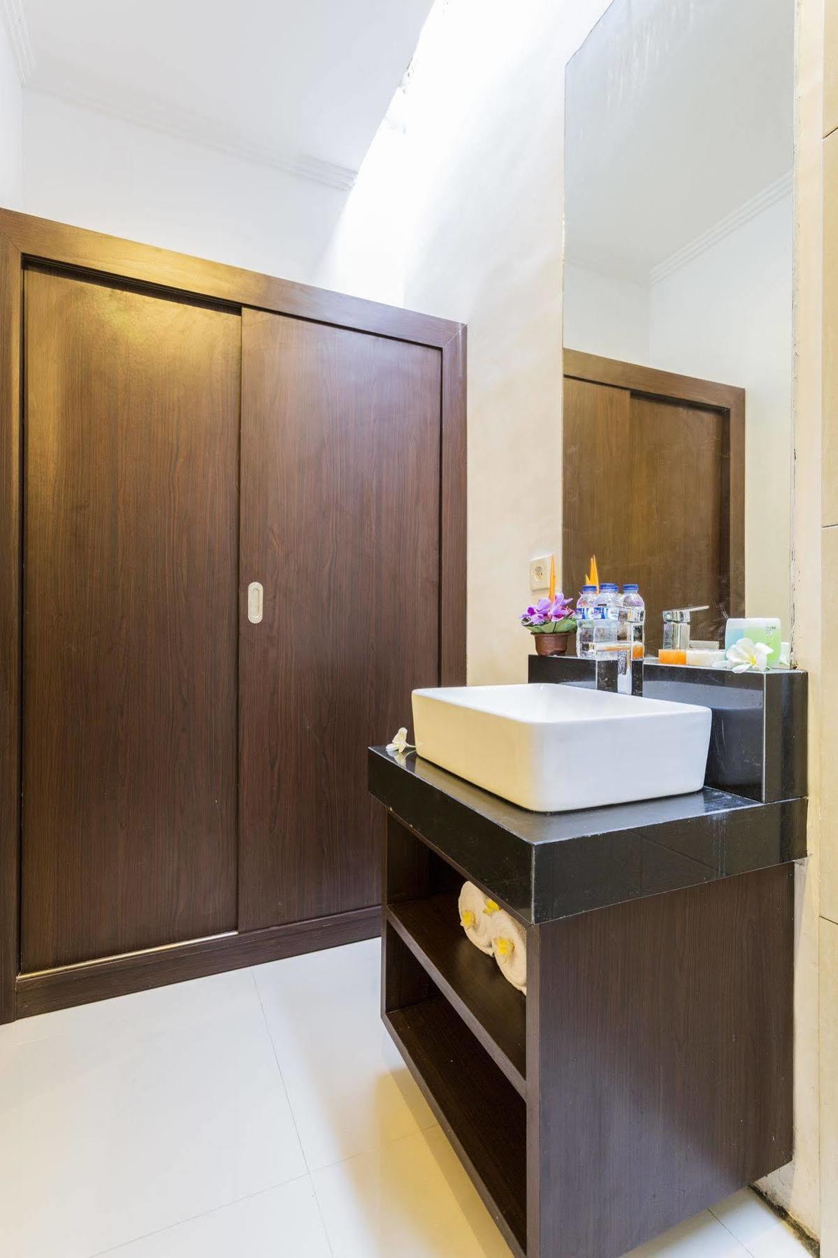 The Light Bali Villas Kerobokan  Bagian luar foto